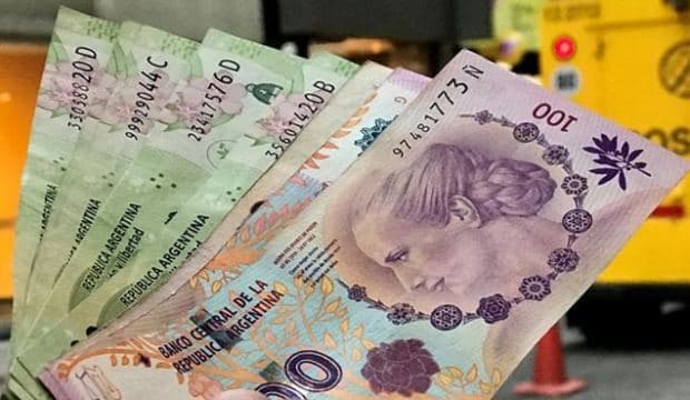 Argentina Mərkəzi Bankı uçot dərəcəsini 5 faiz bəndi azaldıb