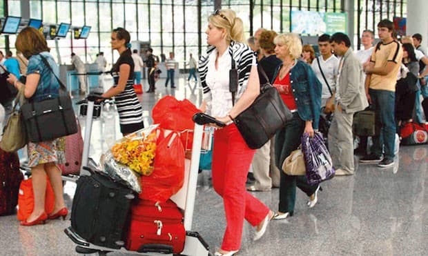 Azərbaycana gələnlərin yarısından çoxu Rusiya və Gürcüstan vətəndaşlarıdır