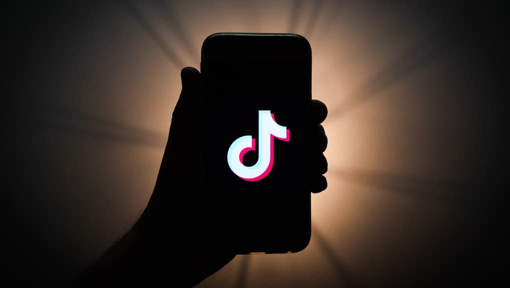 ABŞ dəniz donanması TikTok istifadə etməyi qadağan etdi