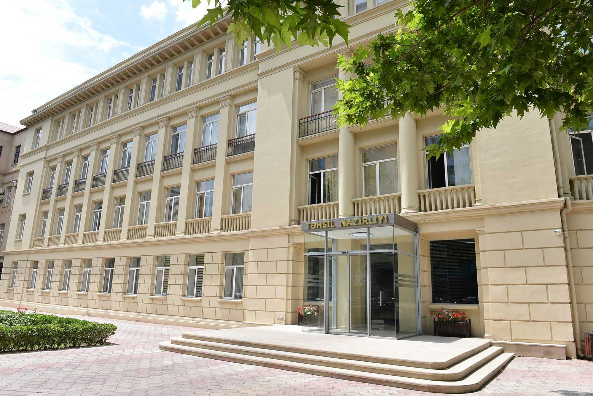 Təhsil Nazirliyi Yeni ildə tətil günlərini açıqlayıb