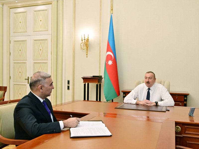 İlham Əliyev Vüqar Əhmədovu qəbul edib