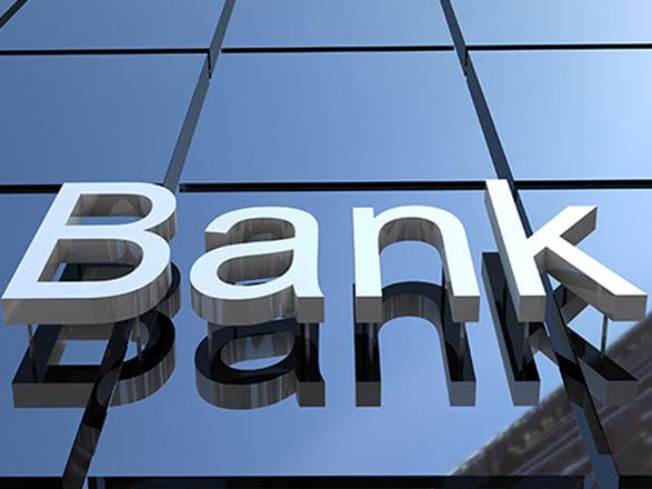 Azərbaycanda bəzi banklar kredit faizlərini endirib