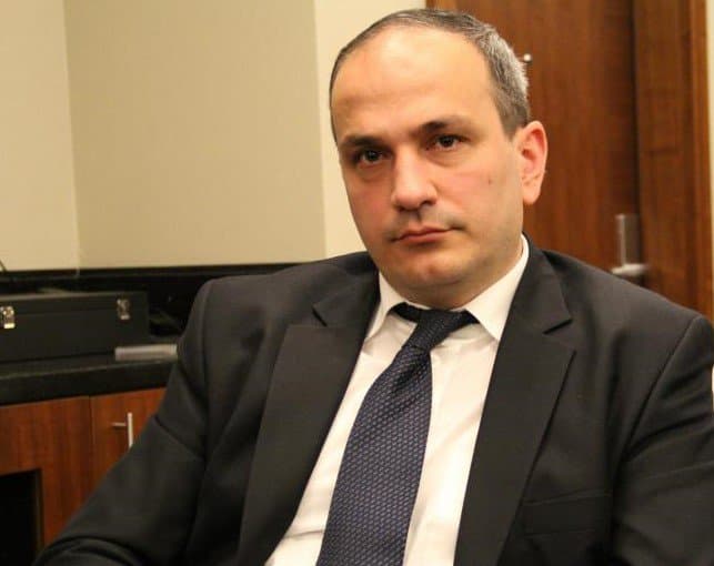 Samir Əliyev:"Bu il manatın məzənnəsinə ciddi dəyişiklik gözlənilmir"