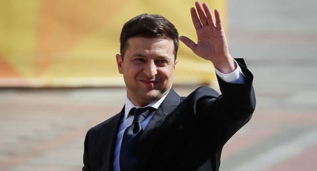 Zelenski istefa barədə danışdı