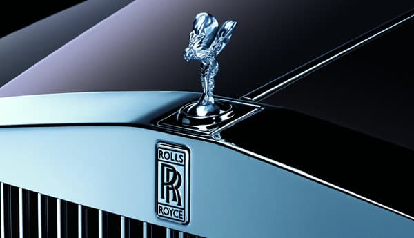 Rolls-Royce tarixi satış rekordu göstərib