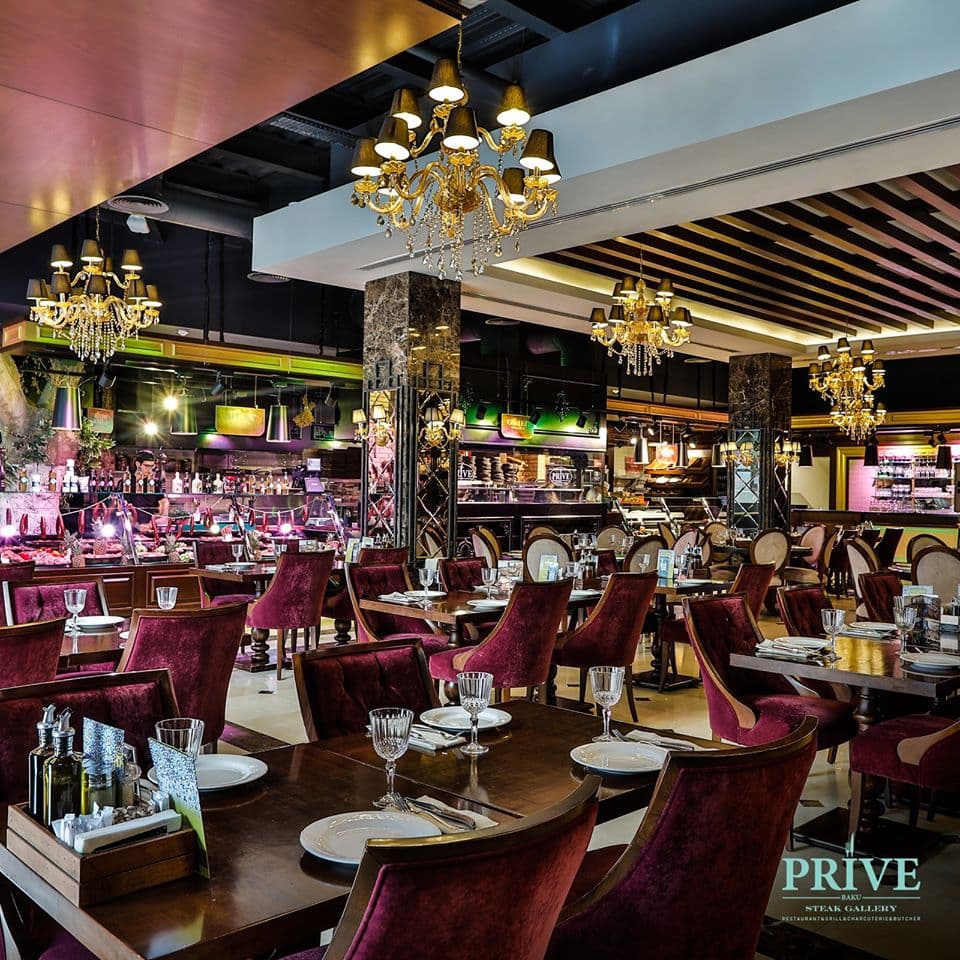 Prive Steak Gallery Baku'da geniş seçimli dadlı səhər yeməyi - QİYMƏT