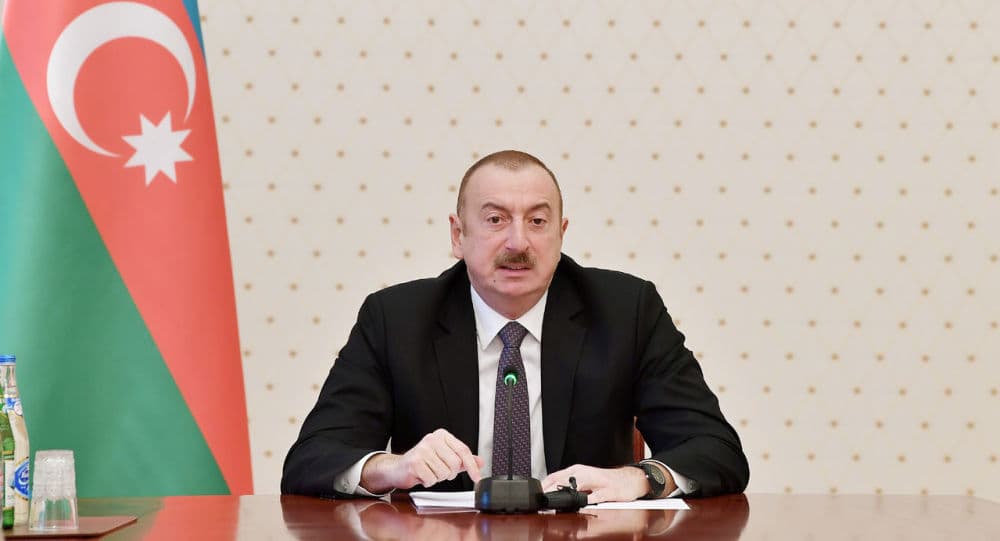 İlham Əliyev müşavirə keçirdi