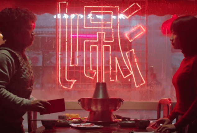 Nike Çin Yeni ili ərəfəsində qaçan qız ilə bağlı reklam çəkdi – Video