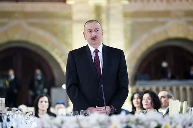 Prezident İlham Əliyev: "Bu gün mənfəət neftinin 75-80 faizi Azərbaycana çatır"