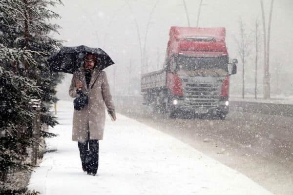 Sabahın havası: Duman, intensiv qar