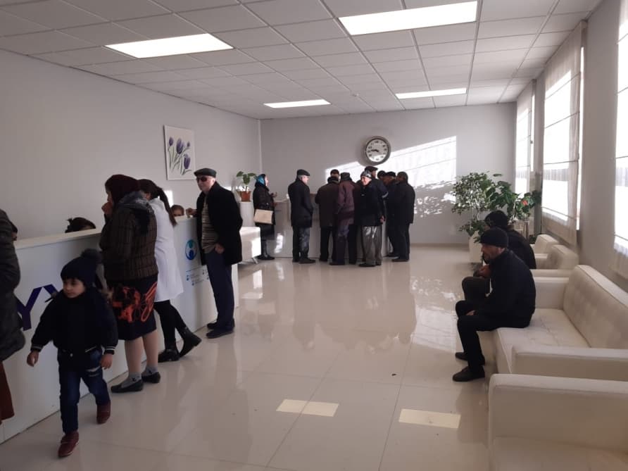 İcbari tibbi sığortanın tətbiqindən sonra Zərdab Rayon Mərkəzi Xəstəxanasında qeydiyyat mərkəzi yaradılıb