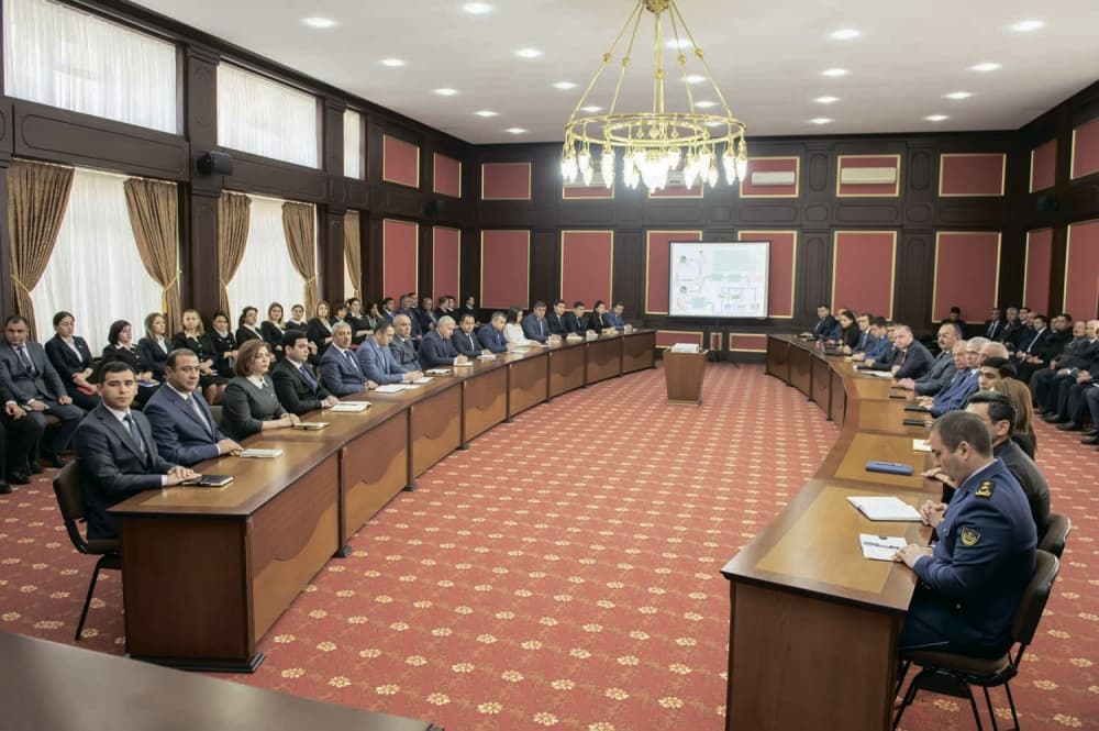 Naxçıvan şəhərində icbari tibbi sığortanın tətbiqi ilə bağlı tədbir keçirilib