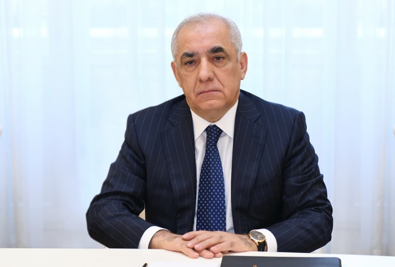 Əli Əsədov Rusiyanın yeni baş nazirini təbrik edib