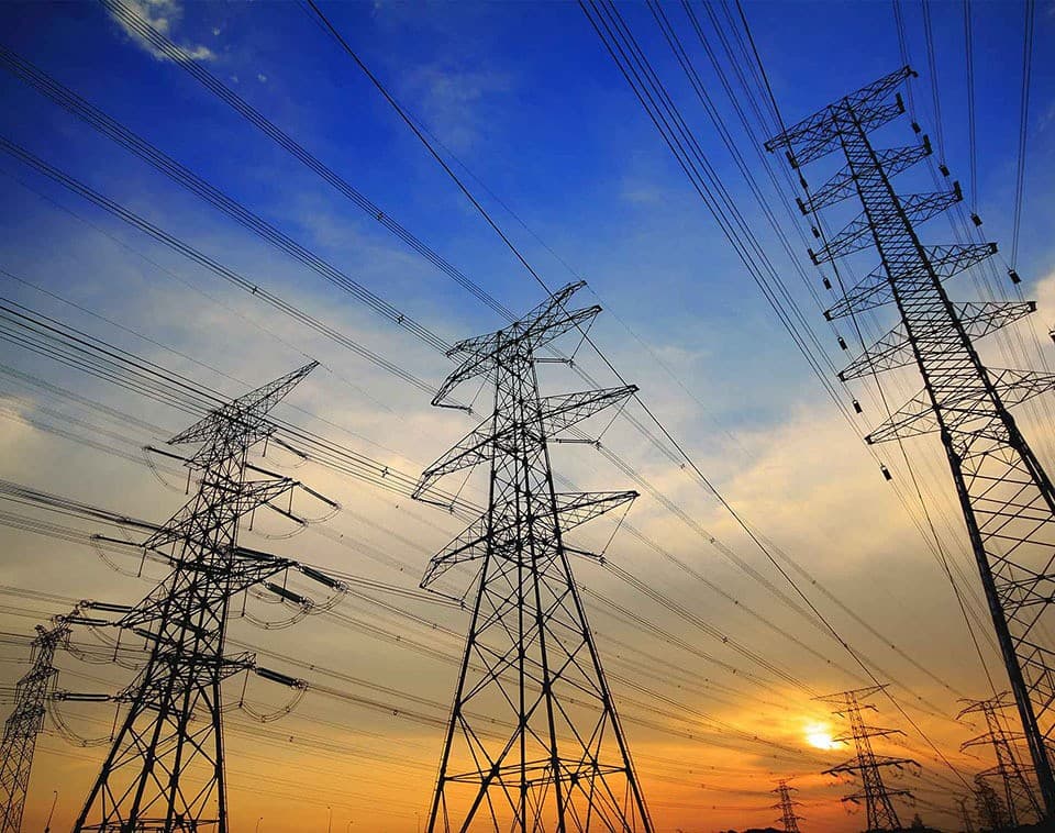 Gürcüstan elektrik enerjisi idxalını azaldacaq