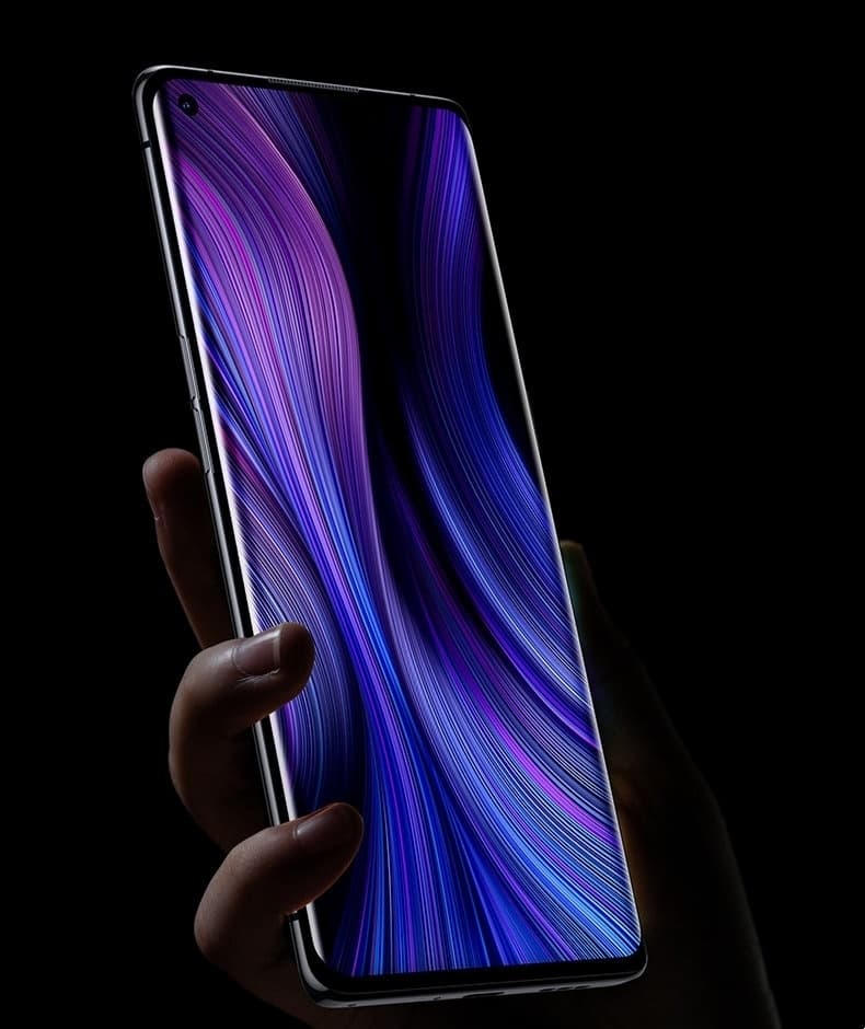 Xiaomi Mi 10 flaqman smartfon modelinin fotoları ortaya çıxdı