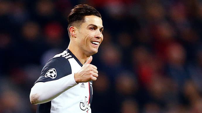 Ronaldu "Yuventus”un 15 ildə ardıcıl qol vuran birinci oyunçusudur