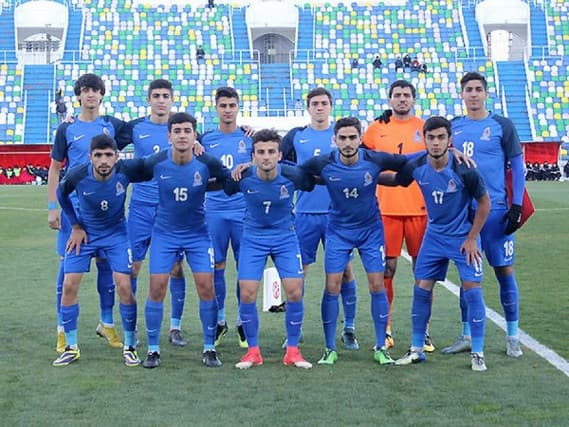 Siqaret çəkən futbolçular Azərbaycan millisinin heyətindən kənarlaşdırılıb