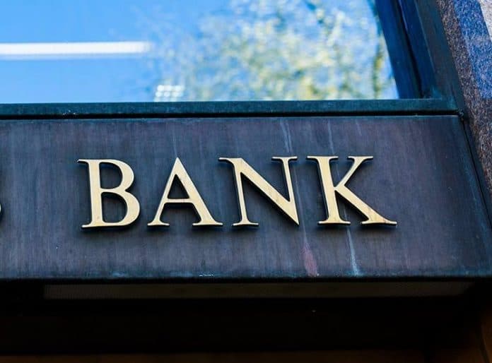 Bank kreditlərinə 2 mld-dan çox vəsait yönəldilib -MƏBLƏĞ