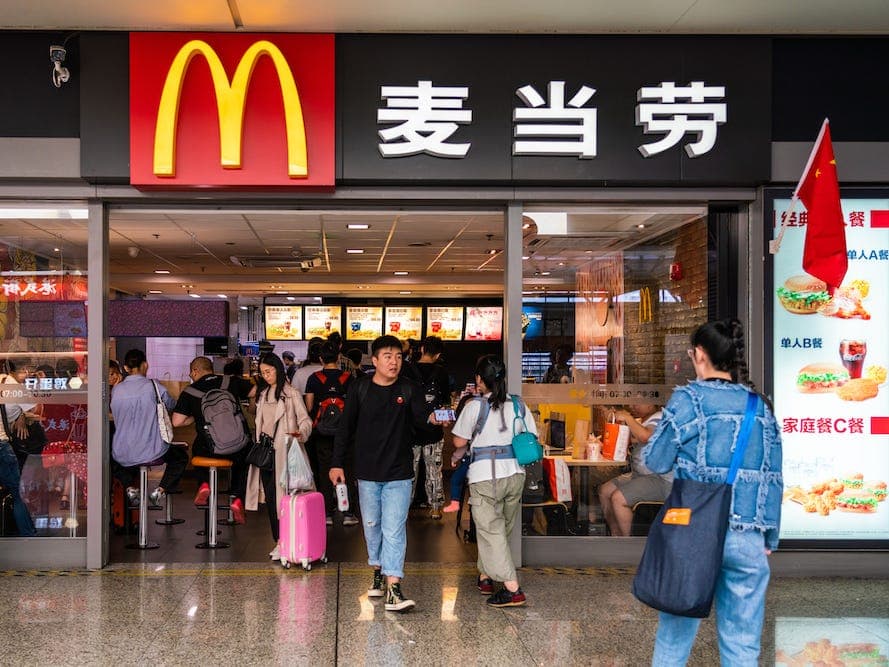“McDonald's” da daxil olmaqla, brendlər Çində koronavirusa görə bu addımı atdı