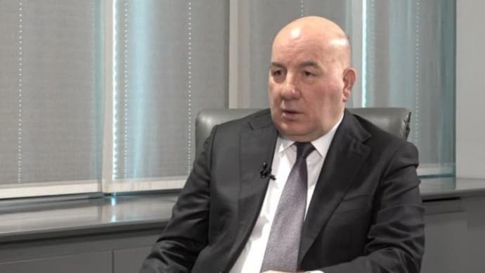 "Biz heç cür göstəriş verə bilmərik ki,faiz dərəclərini aşağı salın daha çox riskli kreditlər verin"