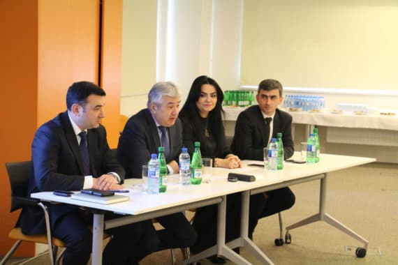 Ədliyyə Nazirliyi ilə Azərbaycan Banklar Assosiasiyası arasında görüş