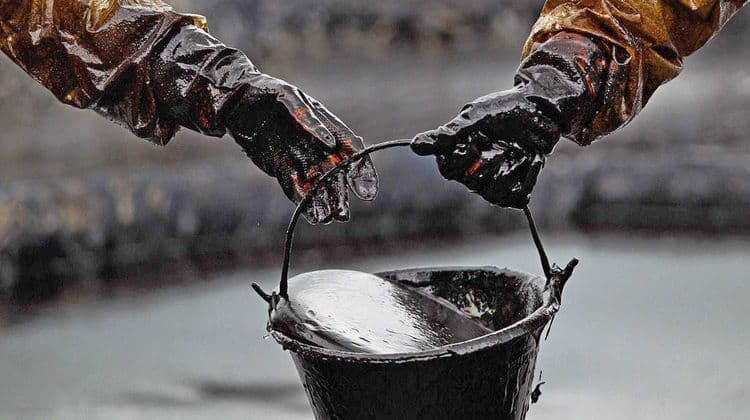 Neftin ucuzlaşması davam edir