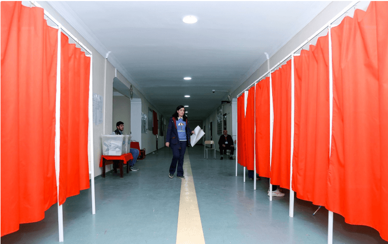 Azərbaycanda yeni seçki məntəqələri yaradılıb - SİYAHI