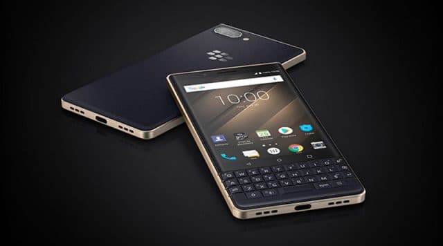“Blackberry” smartfonlar bazarını tərk edir?