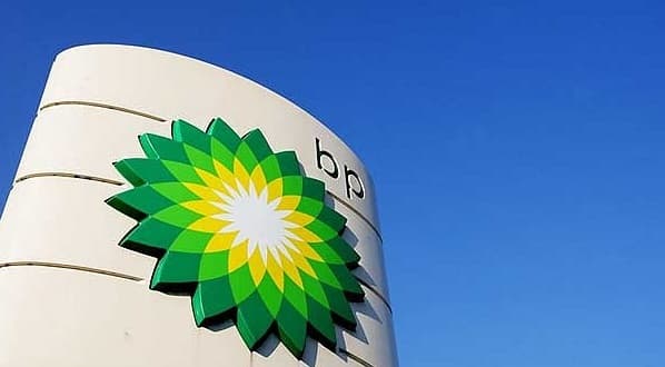BP-nin mənfəəti azalıb