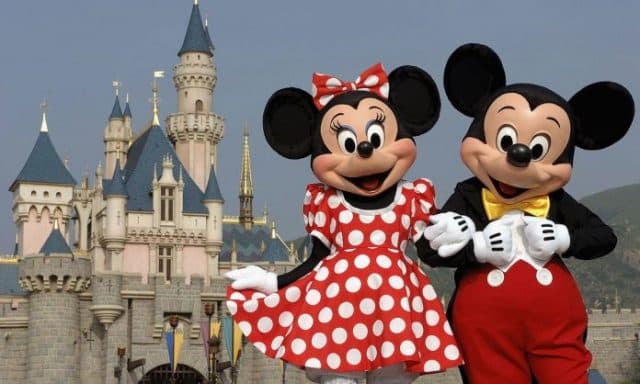 Disney şirkəti koronavirusa görə maddi zərərə uğrayıb
