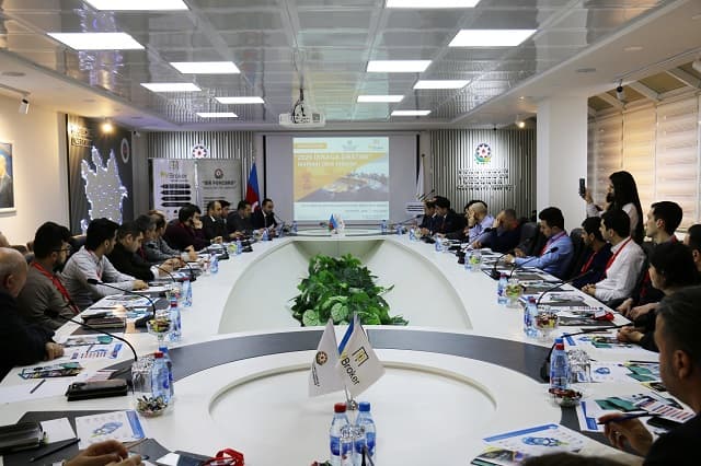 "2020 İxraca dəstək" layihəsi