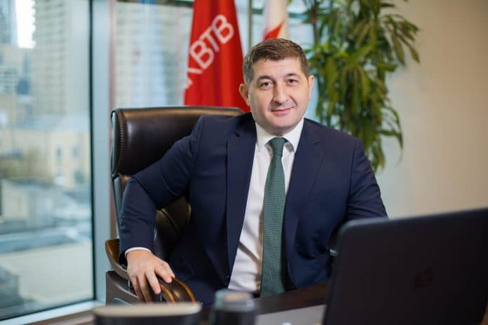 Emil Rzayev kimdir ?