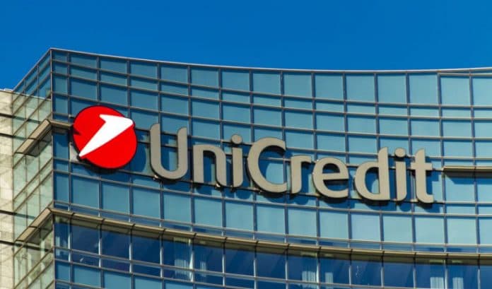 Unicredit, Yapı Kredi-dəki 12% payını satır