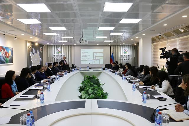 EnterpriseAzerbaijan.com və Microsoft Layihə idarəetməsi mövzusunda təlim keçirib