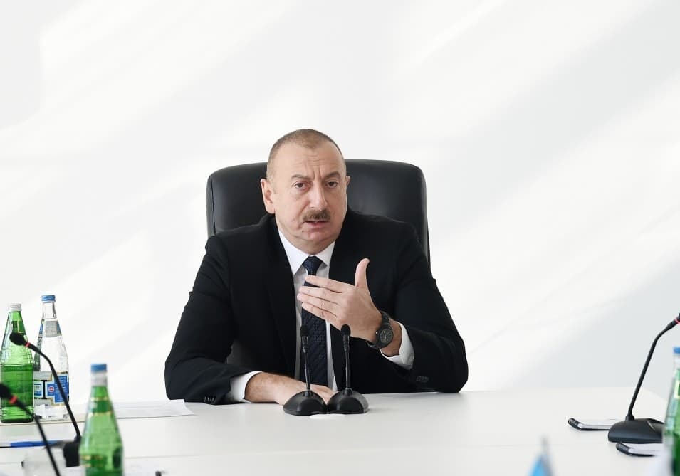 Dövlət başçısı: İşsizliklə bağlı problemlər daim diqqət mərkəzindədir