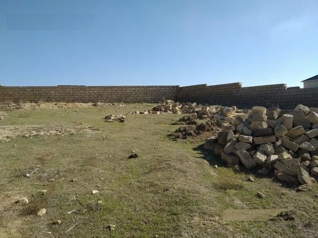 Bakıda milyonlarla manata torpaq satılır - SİYAHI + FOTO