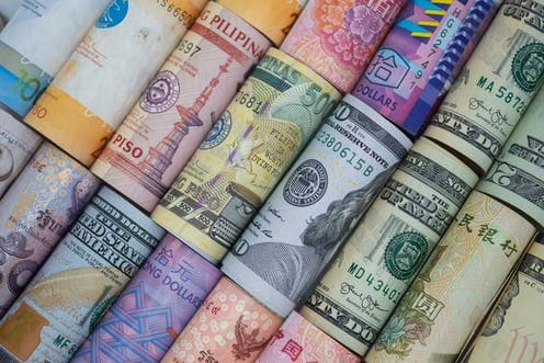 ABŞ dolları qarşısında ən çox ucuzlaşan və bahalaşan pul vahidləri