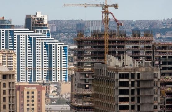 Yanvar ayında inşaat işlərinin 89% qeyri-dövlət tikinti müəssisələri həyata keçirib
