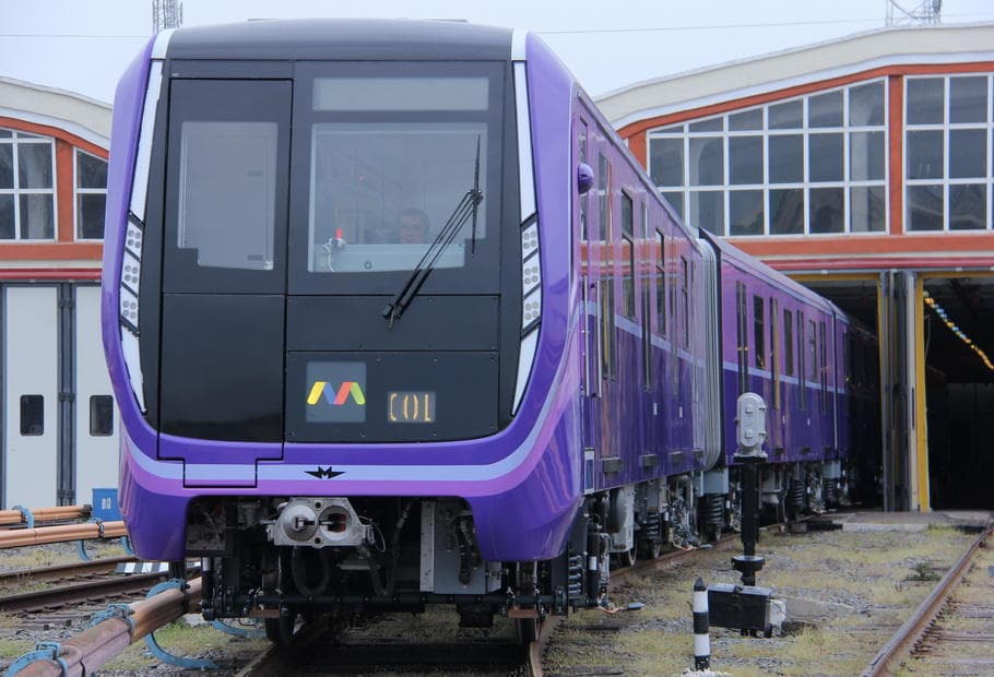 Bakı metrosuna 3 il ərzində 12 qatar gətiriləcək