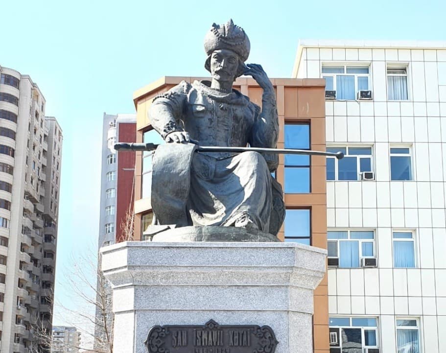 Xətainin heykəlinin köçürülmə səbəbi açıqlandı - FOTO
