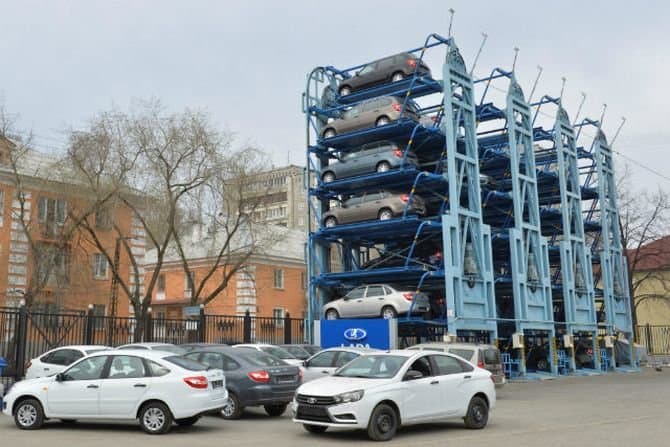 Bakının mərkəzində liftlə işləyən parkinqlər tikilə bilər - VİDEO