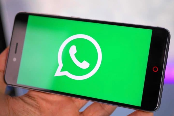 WhatsApp qaraldı - Foto
