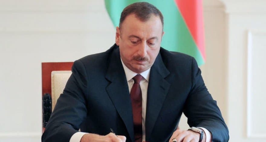 Prezident qadınları təltif etdi - SİYAHI