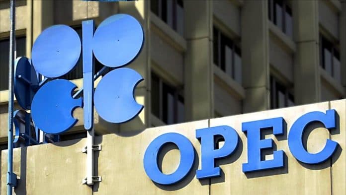 OPEC təşkilatının üzvləri neftin düşməsi ilə bir gündə 500 mln. dollar itirdilər
