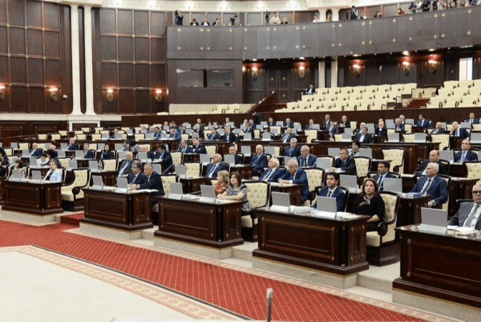 Deputatlar ayda azı 2 dəfə seçicilərlə görüşəcəklər – YENİLİK