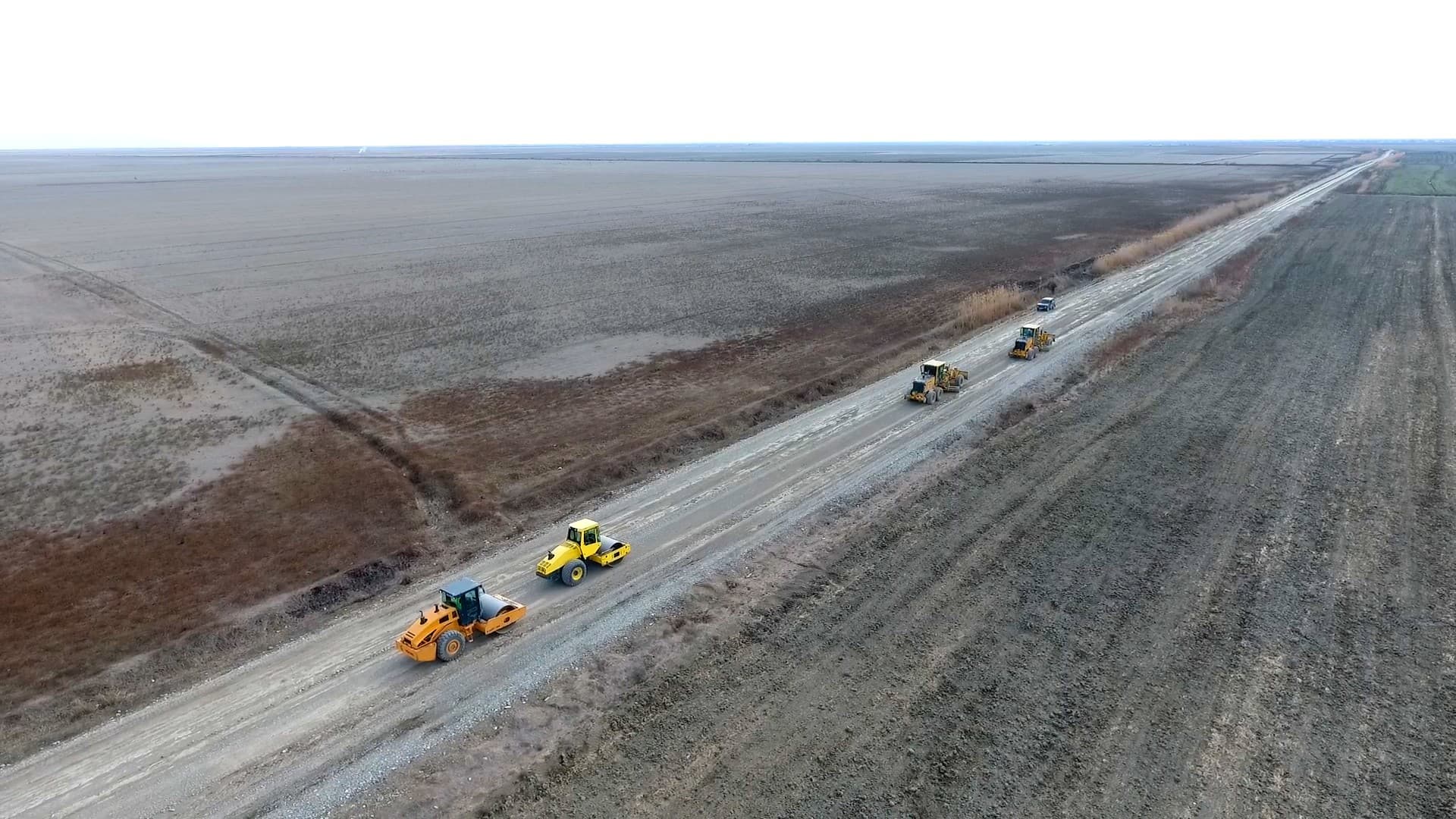 Kürdəmirdə 3 kəndi birləşdirən 18 km-lik avtomobil yolu yenidən qurulur