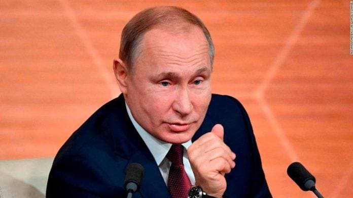 Putin: “Mən hər gün çalışıram, çarlıq etmirəm”