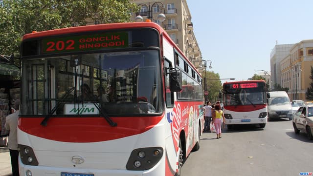 Avtobuslara normadan artıq sərnişindaşıma qadağan edildi