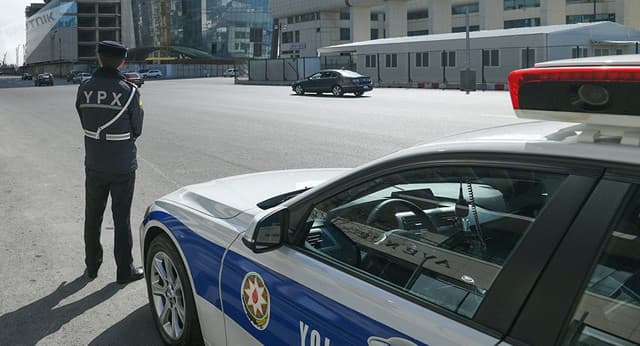 Yol polisi: Karantin rejimini pozanlar məsuliyyətə cəlb ediləcəklər