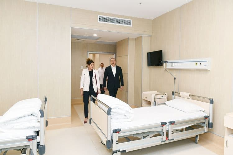 Prezident İlham Əliyev Bakıda “Yeni klinika”nın açılışında iştirak edib